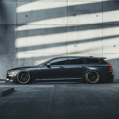 Volvo V90 Side Shot