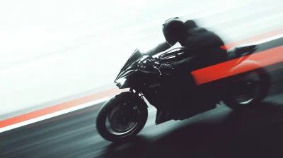 Kawasaki Z1000 on the Racetrack