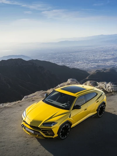 Lamborghini Urus in Nature